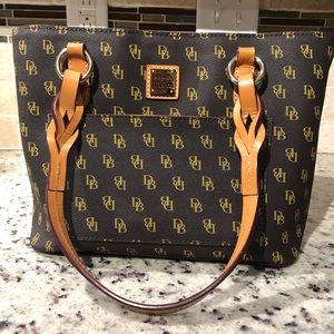 Authentic Dooney & Bourne purse